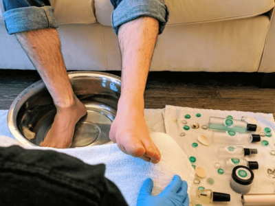image-man-getting-pedicure